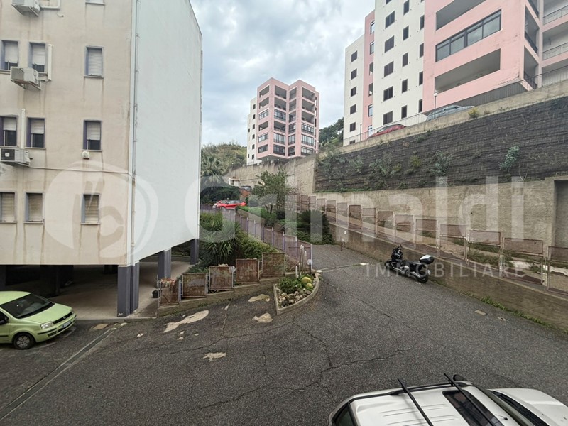 Quadrilocale in Vendita a Messina, 125'000€, 128 m²
