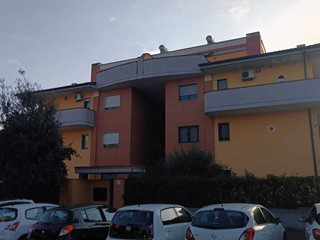 Appartamento in Vendita a Roma, zona Anagnina, 459'000€, 125 m²