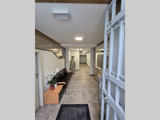 Ufficio in Vendita a Roma, 780'000€, 423 m²