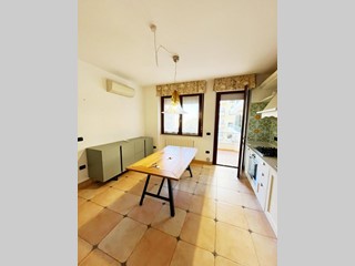 Bilocale in Affitto a Sassari, 700€, 69 m², arredato, con Box