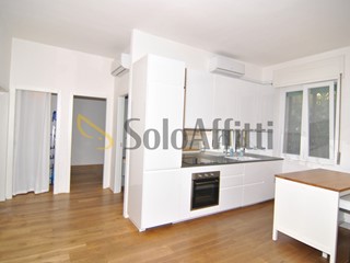 Quadrilocale in Affitto a Livorno, zona Calzabigi, Mameli, 1'400€, 100 m², arredato