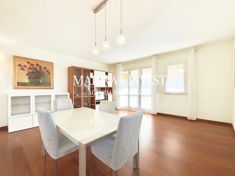 Trilocale in Vendita a Grottammare, 450'000&euro;, 140 m², con Box