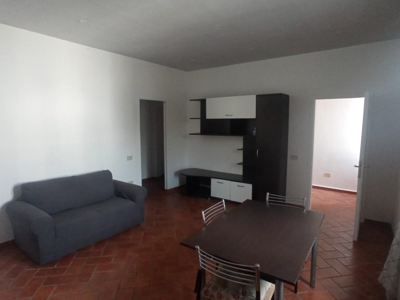 Trilocale in Vendita a Montopoli in Val d'Arno, zona Capanne, 99'000&euro;, 65 m²