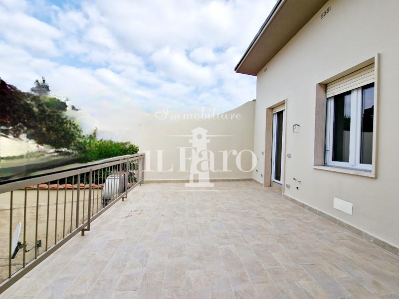 Trilocale in Vendita a Campi Bisenzio, 275'000&euro;, 80 m²