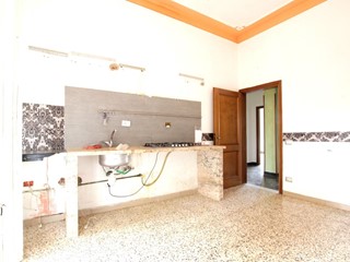 Appartamento in Vendita a Poggibonsi, 180'000€, 130 m²