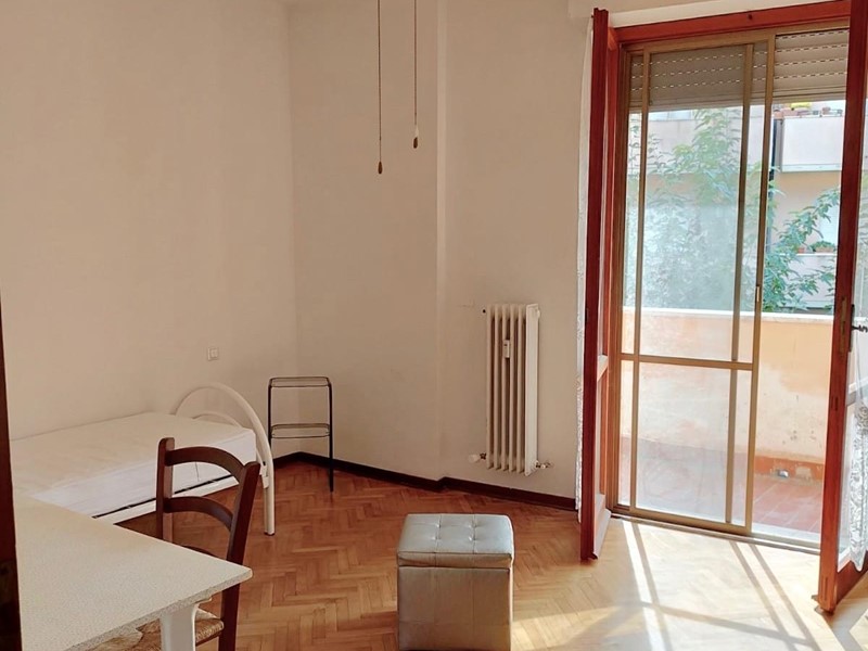 Quadrilocale in Affitto a Pisa, 300&euro;, 90 m², arredato, con Box