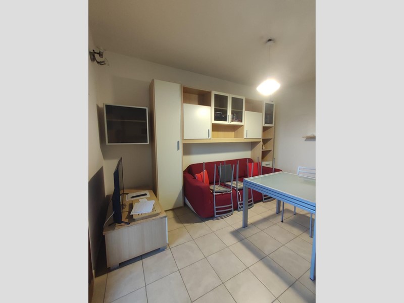 Bilocale in Affitto a Cascina, zona Casciavola, 700&euro;, 55 m², arredato