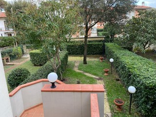 Casa Semi Indipendente in Affitto a Pisa, zona Tirrenia, 1'300&euro;, 115 m², arredato