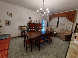 Casa Indipendente in Vendita a Buti, zona La Croce, 159'000&euro;, 152 m², con Box