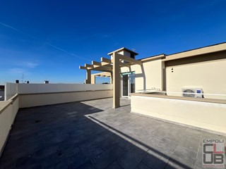 Attico in Vendita a Empoli, 320'000&euro;, 75 m²