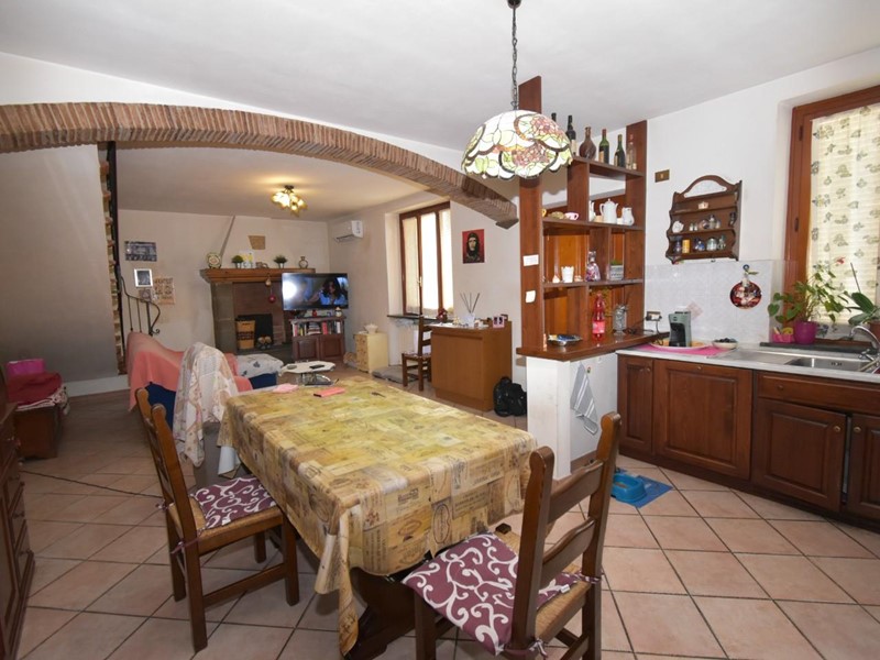 Casa Indipendente in Vendita a San Giuliano Terme, zona Pappiana, 219'000&euro;, 110 m²