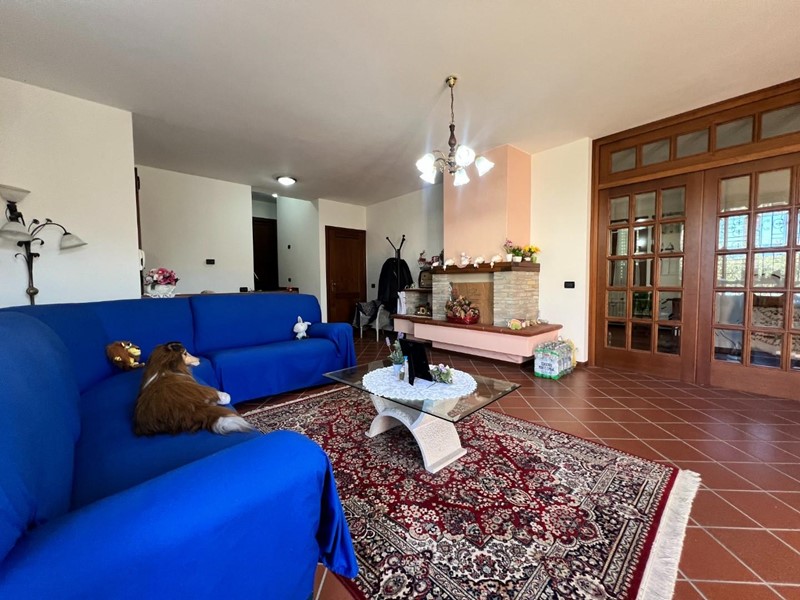 Villa in Vendita a Lucca, zona Tempagnano di Lunata, 620'000&euro;, 140 m², con Box