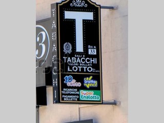 Immobile commerciale in Vendita a Cascina, 250'000&euro;, 40 m²