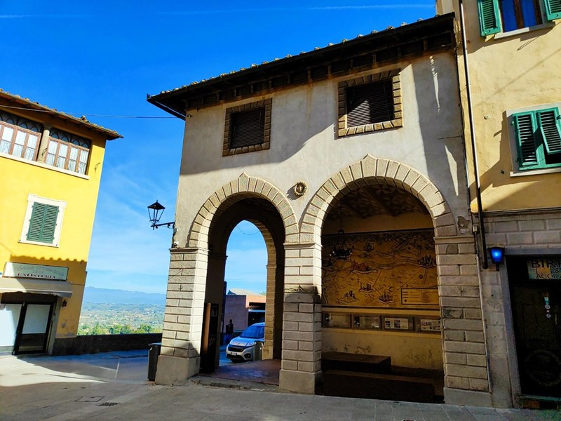 Casa Indipendente in Vendita a San Miniato, 290'000&euro;, 220 m²