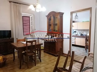Appartamento in Vendita a Massa, 199'000€, 150 m²