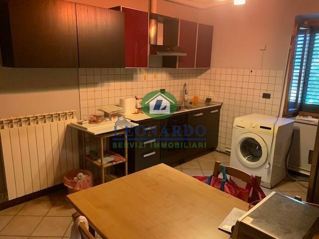 Bilocale in Vendita a Uzzano, zona Torricchio, 75'000€, 50 m², arredato, con Box