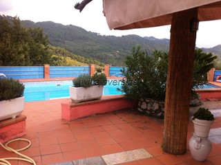 Villa in Vendita a Massarosa, zona Bargecchia, 1'050'000&euro;, 320 m², arredato, con Box