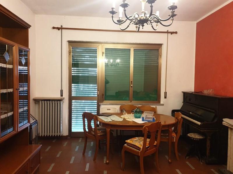 Appartamento in Vendita a Massa, 185'000€, 125 m²