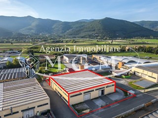 Capannone in Vendita a Vicopisano, 600'000&euro;, 1400 m²