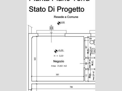 Immobile commerciale in Vendita a Campi Bisenzio, zona Il Rosi, 34'000&euro;, 28 m²