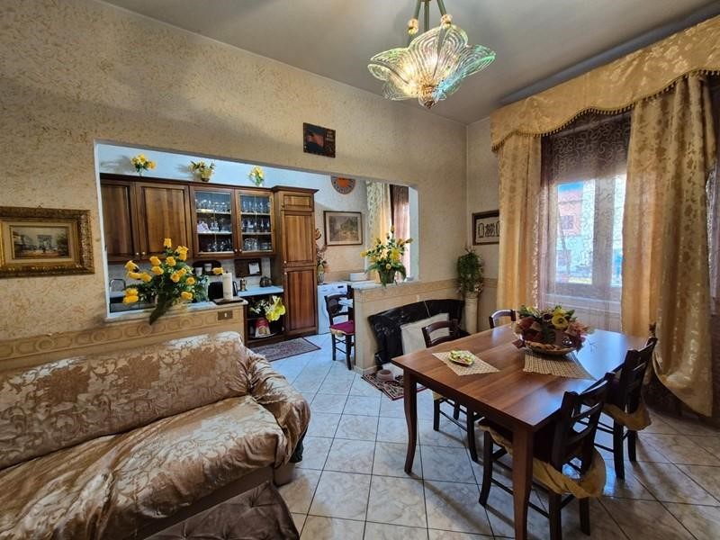 Quadrilocale in Vendita a Fucecchio, 140'000&euro;, 130 m², arredato