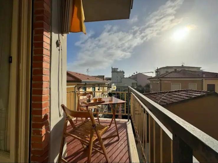 Appartamento in Vendita a Camaiore, zona Lido di Camaiore, 370'000&euro;, 80 m²