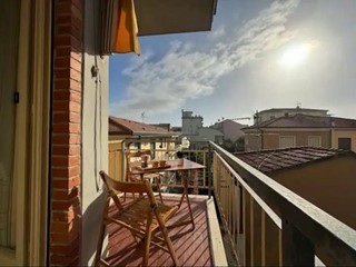 Appartamento in Vendita a Camaiore, zona Lido di Camaiore, 370'000&euro;, 80 m²