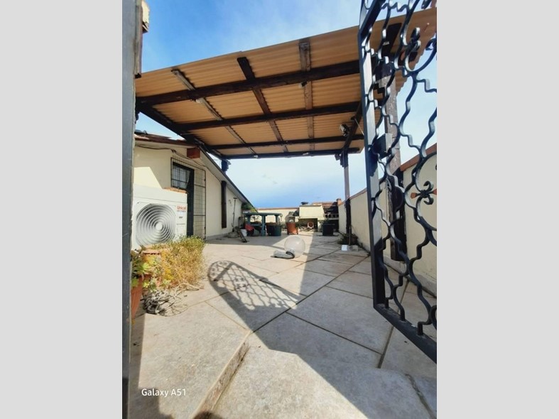 Villa bifamiliare in Vendita a Livorno, 329'000&euro;, 250 m², arredato