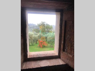 Casa di corte in Vendita a Capannori, zona Camigliano, 1'000'000&euro;, 500 m², con Box