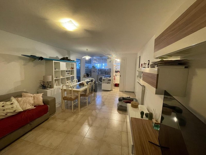 Bilocale in Vendita a Carrara, zona Marina di Carrara, 140'000&euro;, 48 m²