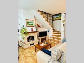 Casa Indipendente in Vendita a Siena, zona Taverne D'arbia, 290'000&euro;, 135 m², arredato, con Box