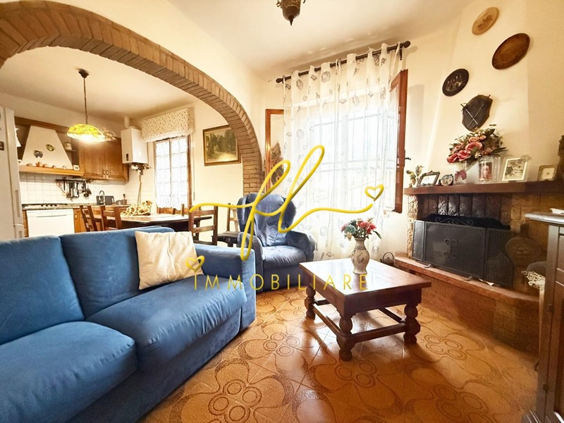 Appartamento in Vendita a Rosignano Marittimo, zona Rosignano Solvay, 158'000&euro;, 116 m², con Box