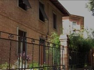Appartamento in Vendita a Siena, 500'000€, 150 m²
