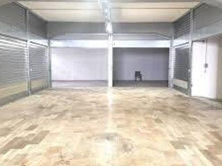 Box in Vendita a Giardini Naxos, 79'000&euro;, 250 m², arredato