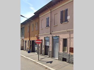 Quadrilocale in Vendita a Legnano, 75'560&euro;, 96 m², con Box