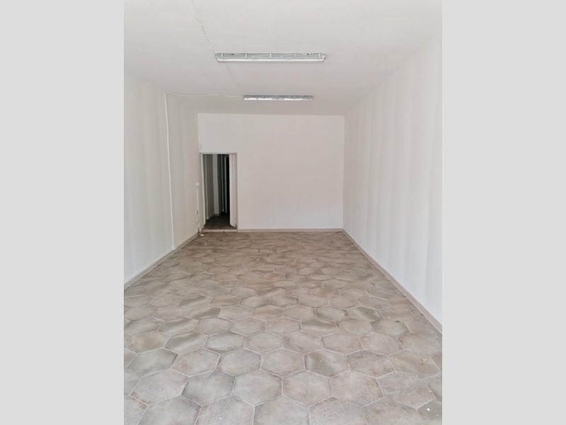 Immobile commerciale in Affitto a Pisa, 700&euro;, 55 m²