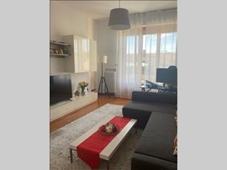 Appartamento in Vendita a Monteriggioni, zona Montarioso, 310'000€, 107 m², arredato, con Box