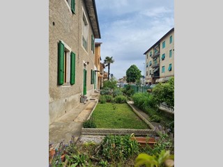 Casa Indipendente in Vendita a Colle di Val D'Elsa, zona Gracciano Dell'elsa, 225'000&euro;, 100 m², arredato