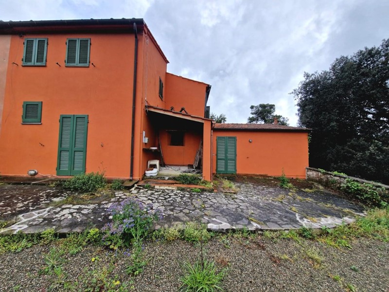 Bilocale in Vendita a Casciana Terme Lari, zona Casciana Terme, 169'000&euro;, 117 m²