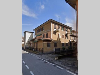Immobile commerciale in Vendita a Lomello, 51'661&euro;, 306 m²
