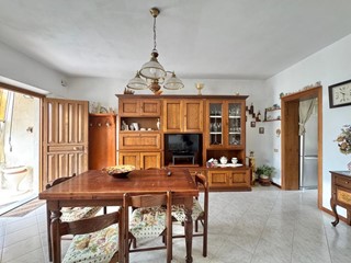 Casa Indipendente in Vendita a Ponsacco, 159'000&euro;, 90 m², con Box