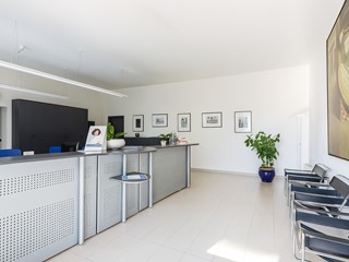 Immobile commerciale in Vendita a Pontedera, 319'000&euro;, 250 m²