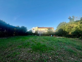 Casa di corte in Vendita a San Giuliano Terme, zona San Martino a Ulmiano, 412'000&euro;, 400 m²