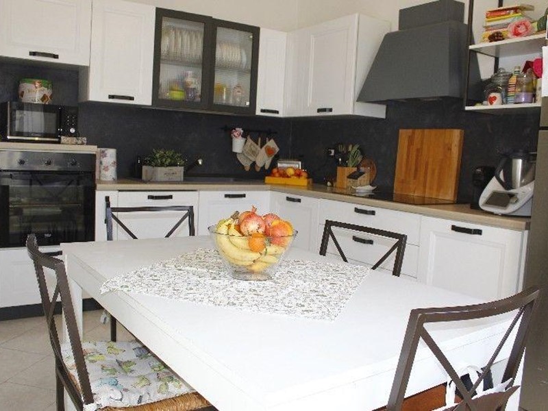 Quadrilocale in Vendita a Rosignano Marittimo, 180'000&euro;, 105 m², arredato