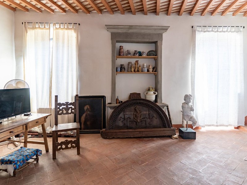 Casa Indipendente in Vendita a Lastra a Signa, 630'000&euro;, 230 m²