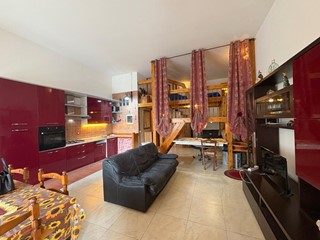 Loft in Vendita a Collesalvetti, zona Nugola Nuova, 99'000&euro;, 45 m², arredato