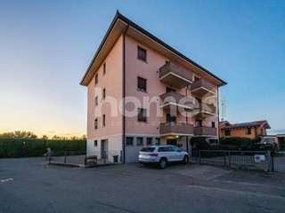 Quadrilocale in Vendita a Reggio Emilia, 140'000€, 54 m², con Box