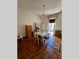 Trilocale in Vendita a La Spezia, 170'000€, 68 m², arredato