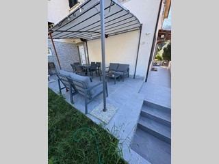 Appartamento in Vendita a Montignoso, 260'000€, 100 m², arredato