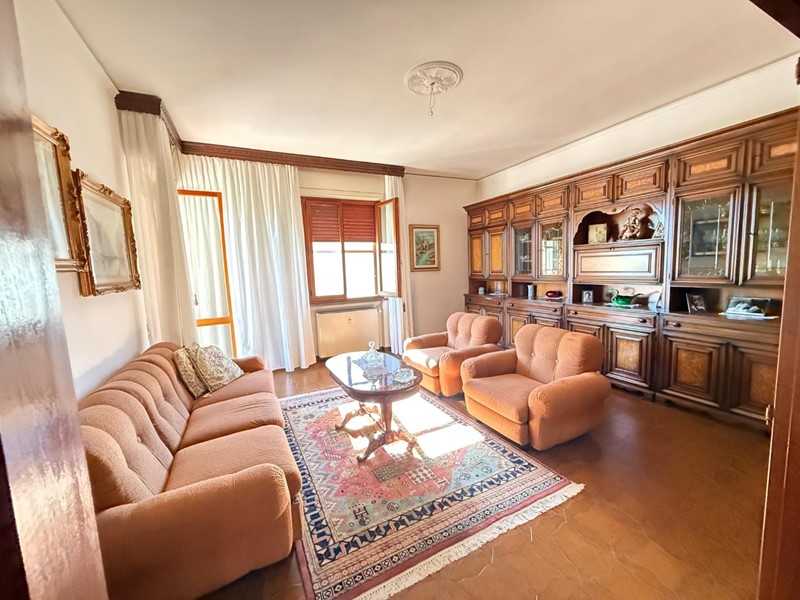 Appartamento in Vendita a Empoli, 265'000&euro;, 130 m², arredato, con Box